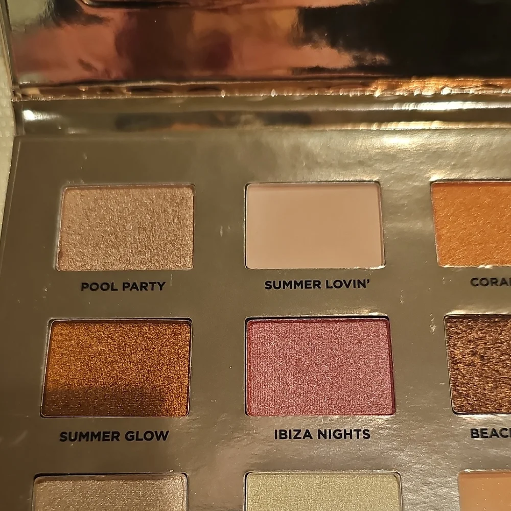 Iconic Eyeshadow Palette - Sunset Glow Collection